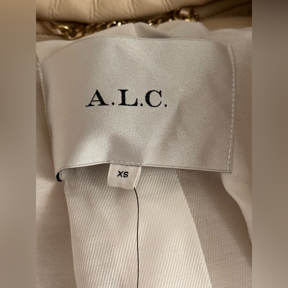 A.L.C faux fur coat - Picture 5 of 10